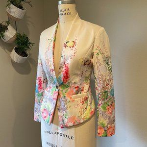 Women's Off White Floral Blazer